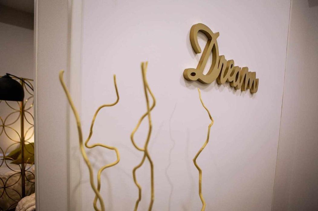 Apartamento en el corazón de Madrid. +Netflix :-) Exterior foto